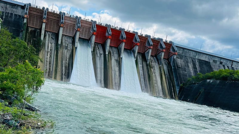 México libera agua de presas para pagar deuda hídrica a EE.UU.