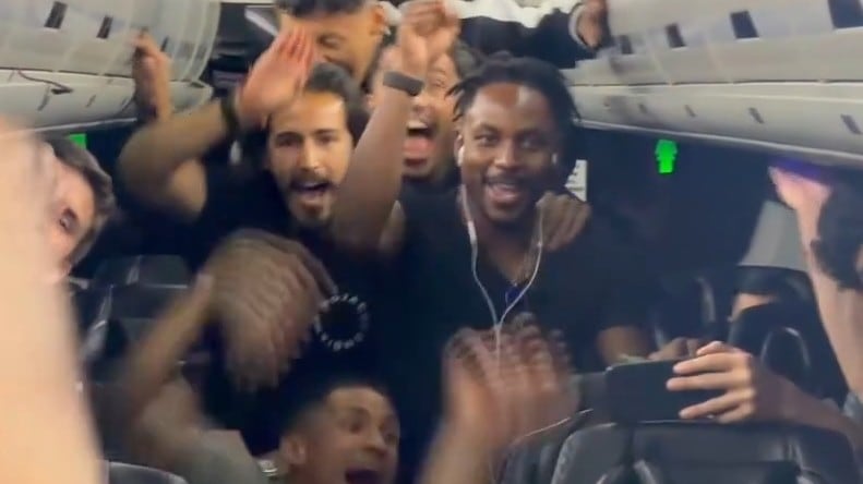 Pumas celebró el liderato.