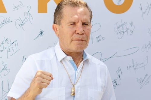 Julio César Chávez insulta a reportero por compararlo con Canelo: “No seas pend...”