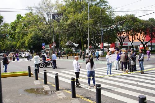 Vecinos de BJ cierran Municipio Libre y División del Norte por asaltos de ‘La Unión Tepito’
