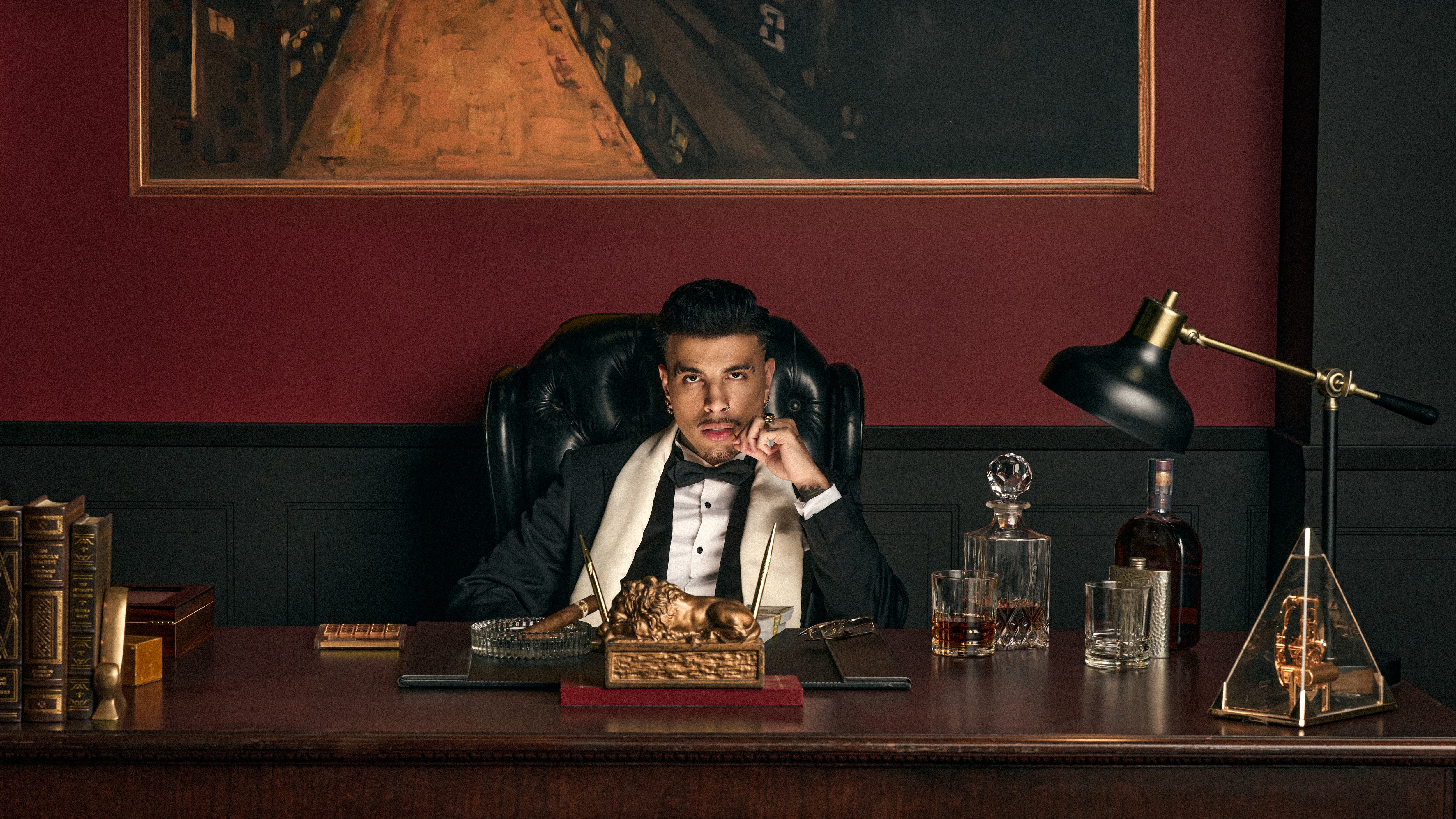 Rauw Alejandro estrena "Cosa Nuestra"