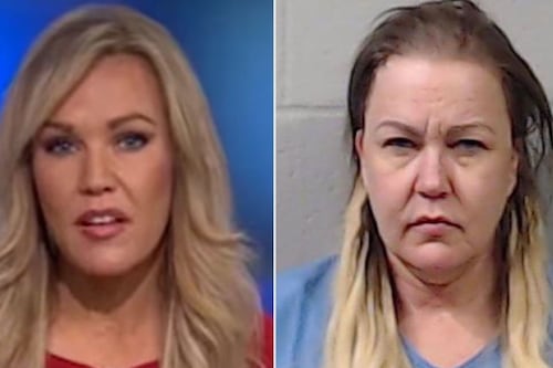 Famosa exconductora de noticias es acusada por el asesinato de su propia madre