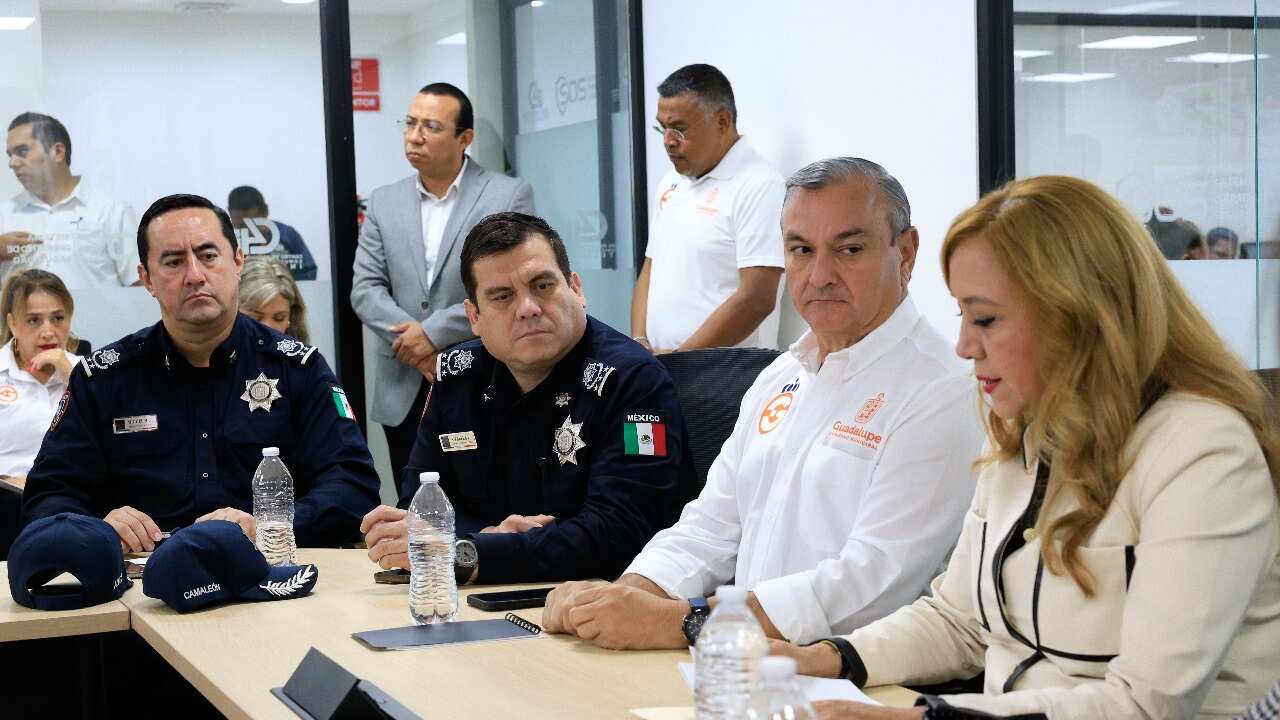 El munícipe analizó las estrategias para combatir la violencia en contra de las mujeres.