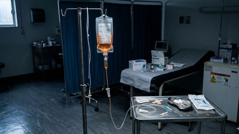 Van tras médico de Hermosillo por sueros letales y ya hay orden de aprehensión