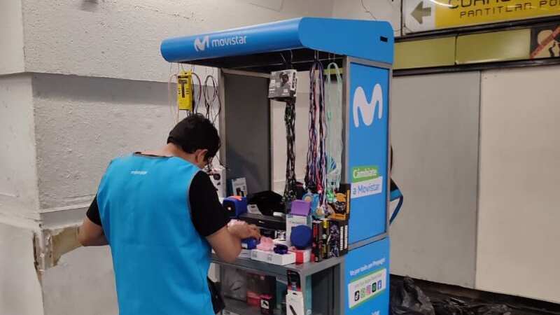 La Raza: detienen a pareja por tener relaciones sexuales en pasillo del Metro