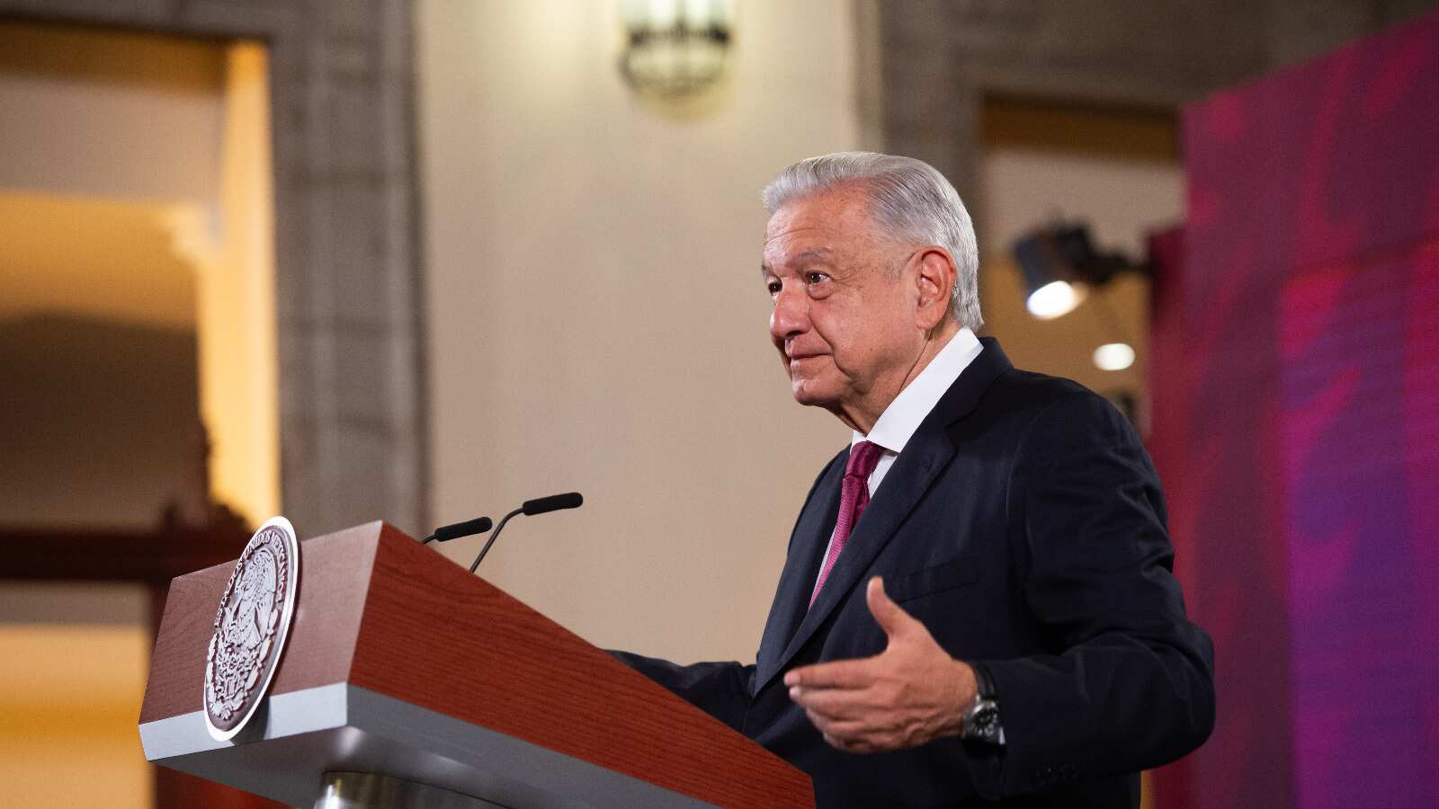 Este jueves, el presidente declaró que se reunirá con Sheinbaum, sin ofrecer más detalles de su encuentro.