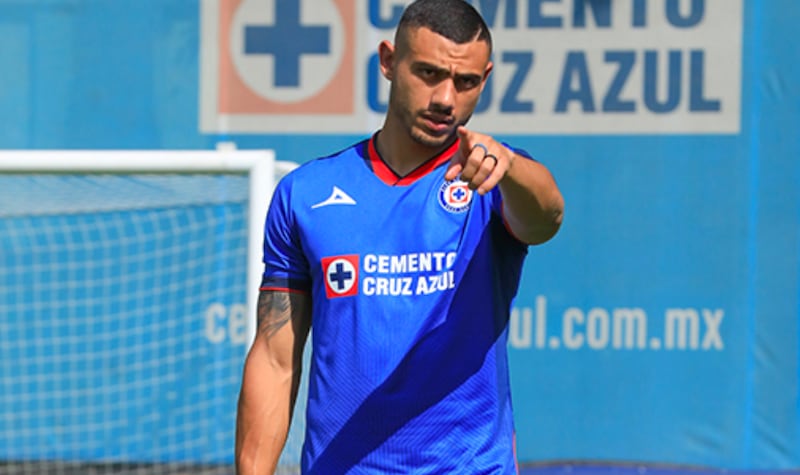 Giorgos Giakoumakis es el nuevo goleador de Cruz Azul.