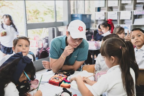 Roberto Javier Henaine Buenrostro lidera recaudación para fundación