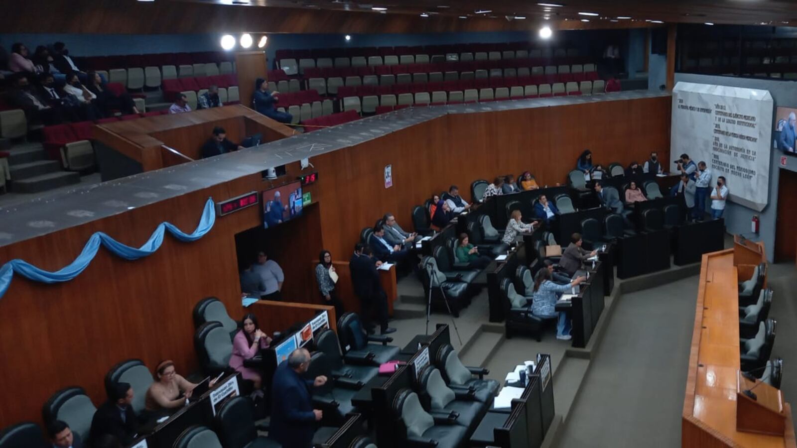 El legislador Carlos De la Fuente reiteró que el gobierno estatal sigue haciendo las cosas mal.