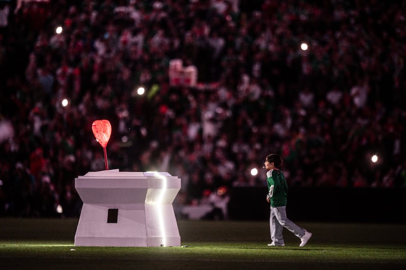 Vuela Global y 360 media