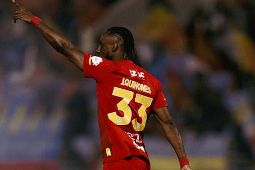 Julián Quiñones deslumbra con hat-trick y supera a Cristiano Ronaldo como goleador