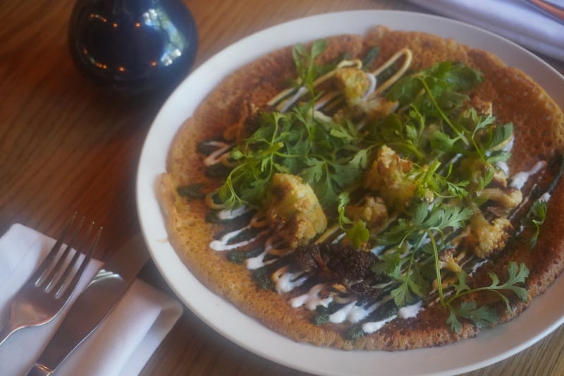 Aquí podrás encontrar tanto preparaciones mexicanas como alguna que otra receta europea adaptada al concepto del restaurante e ingredientes de temporada