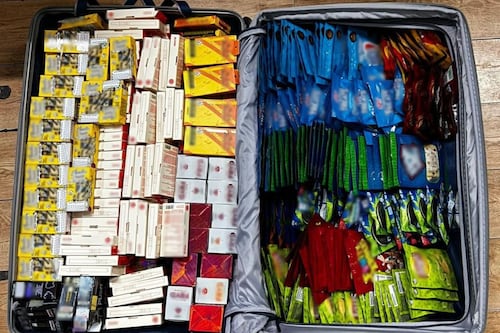 Hallan maleta con más de 600 productos cannábicos en aeropuerto de Tijuana