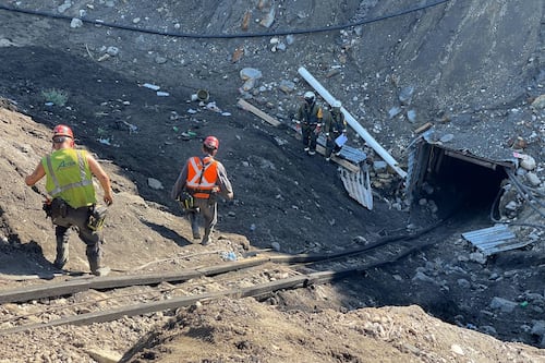 Confirman muerte de dos mineros tras derrumbe en mina de Zinc en Ocampo, Coahuila