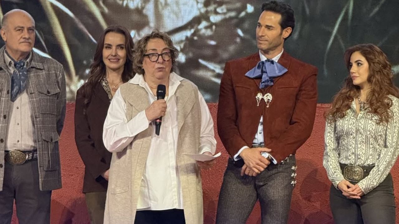 La productora de televisión presentó a los medios su nueva telenovela 'Mi Rival'