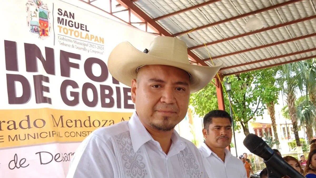 San Miguel Totolapan: asesinan a presidente municipal Conrado Mendoza