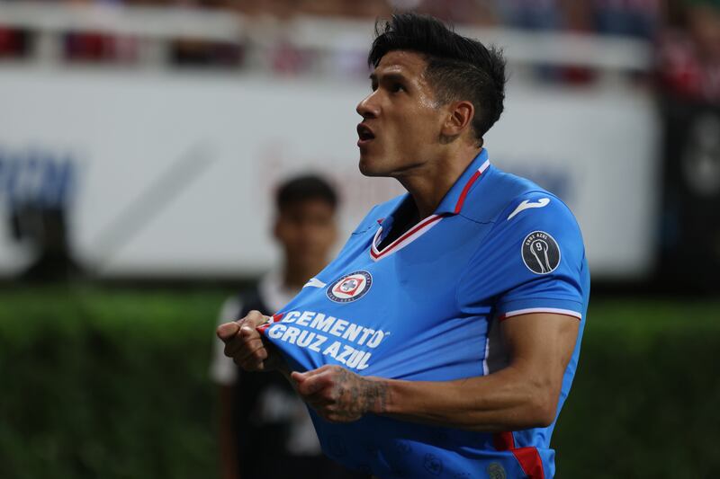 Uriel Antuna ya le marcó gol a Chivas y lo festejó.