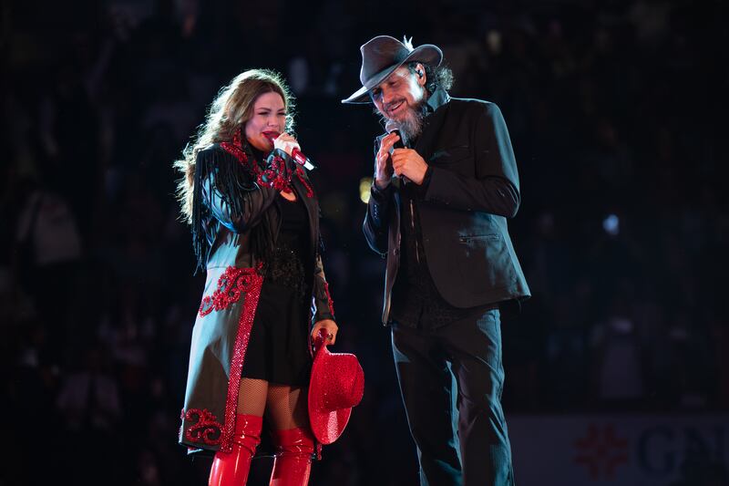 La cantante tuvo invitados especiales