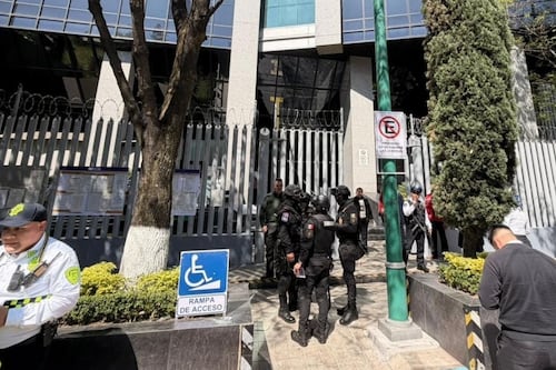 Despliegue policiaco en Insurgentes tras amenaza de bomba atribuida al CJNG en edificio judicial de CDMX