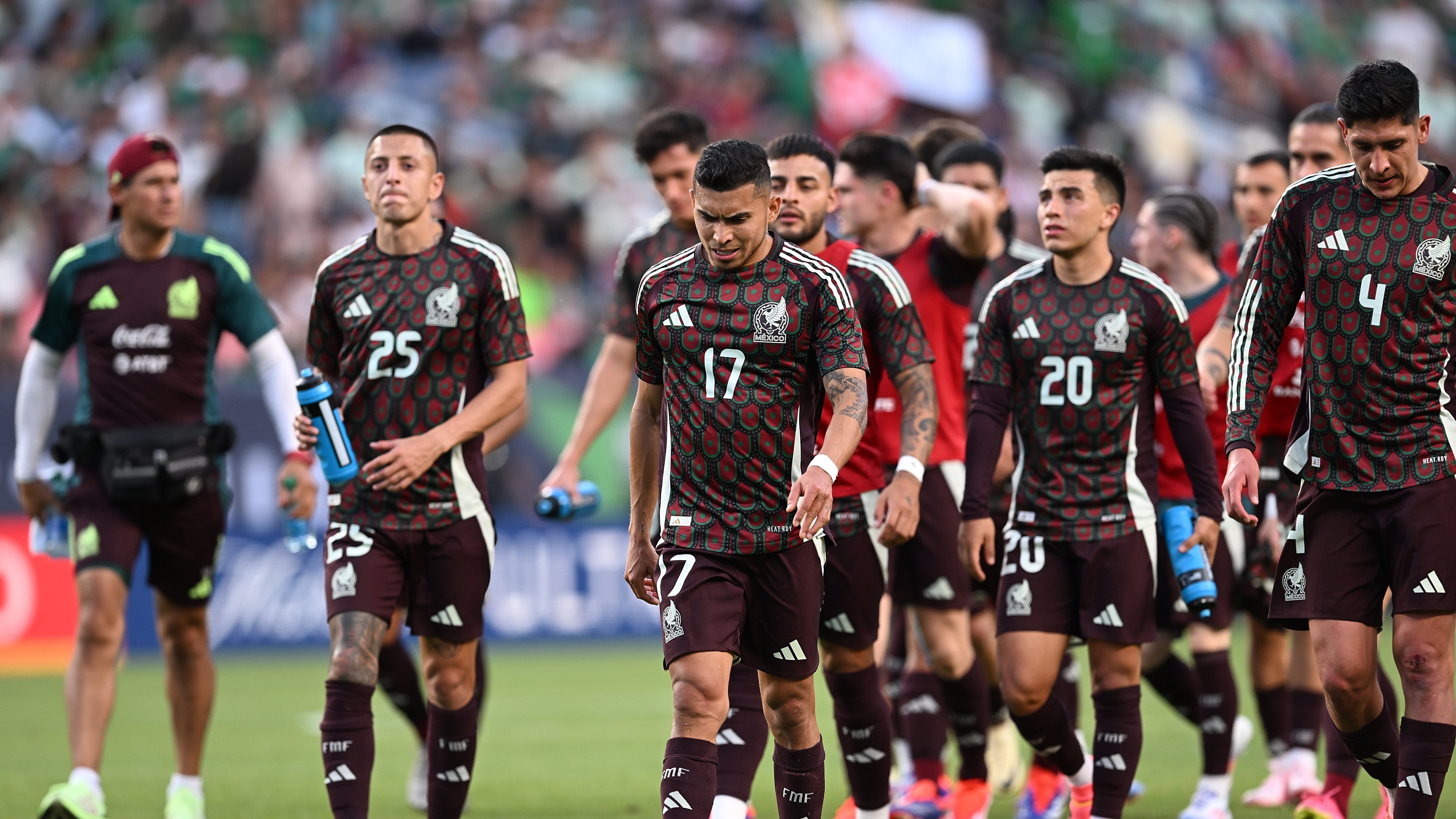 Aspe criticó a la Seleccion mexicana.