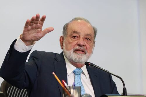 IFT carecía de autonomía y dejó a Telmex golpeada, afirma Carlos Slim
