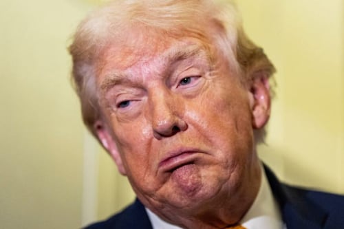 Donald Trump cancela segunda ola de ataques contra Venezuela y presume “cooperación” con el país