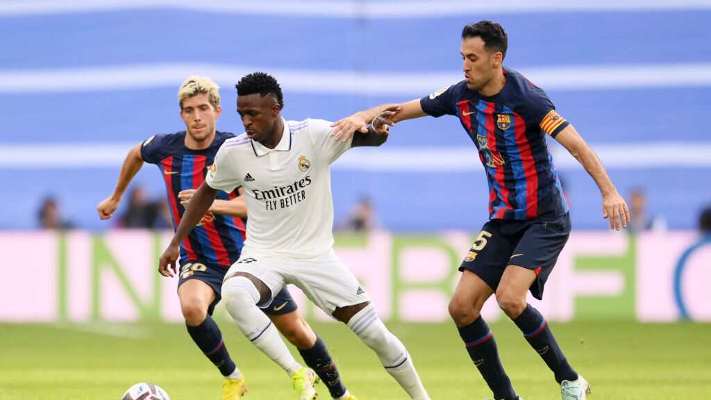 Real Madrid y Barcelona se enfrentan en las semifinales de la Copa del Rey.