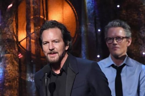 Grunge: Redes sociales estallan para “proteger” a Eddie Vedder tras muerte de Chris Cornell
