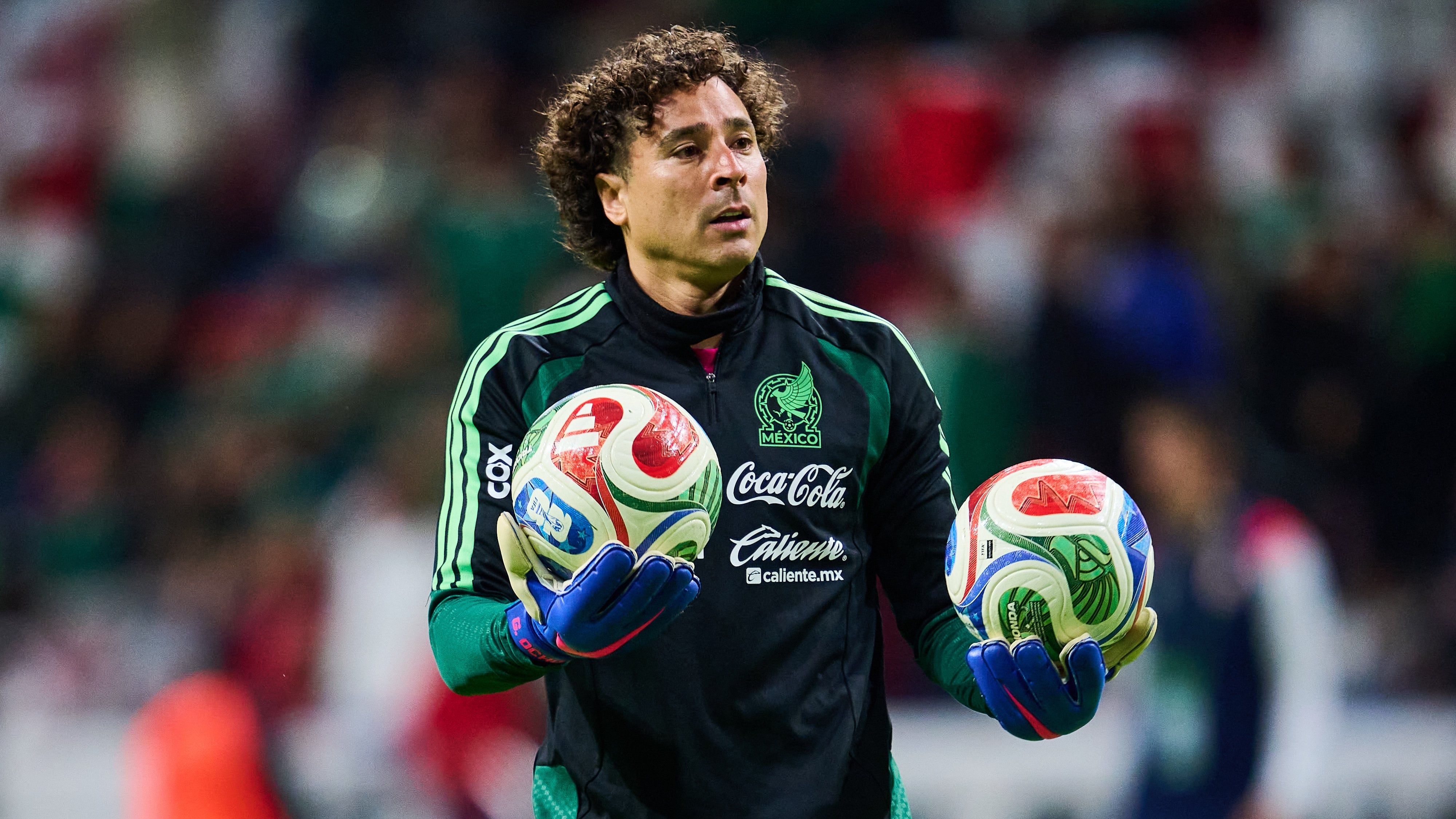 Guillermo Ochoa quiere ser titular en el Mundial 2026.