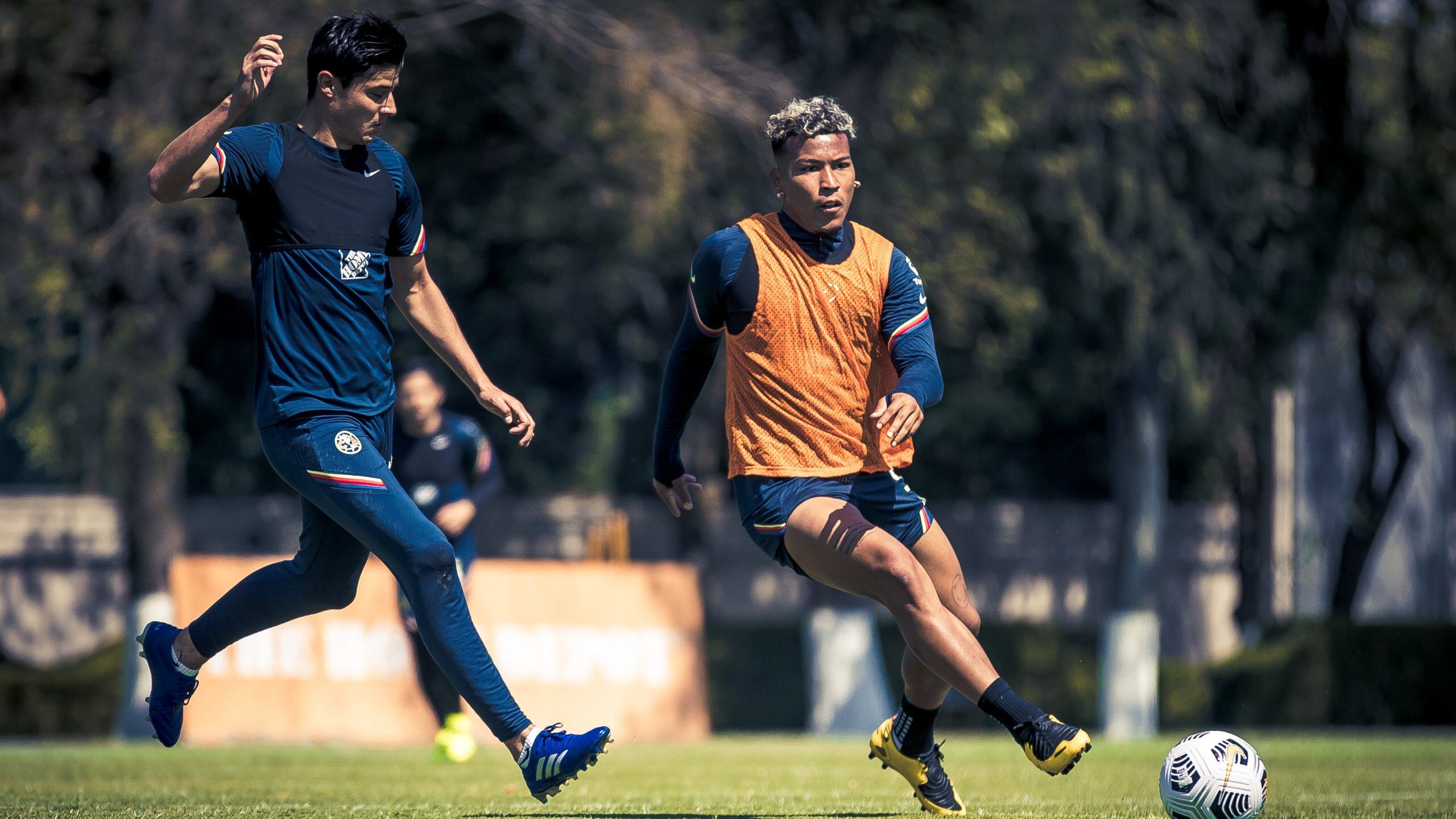 América entrenando en Coapa