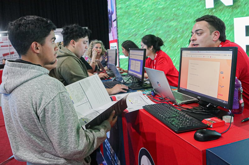 El Mineduc amplió el plazo para que los estudiantes postulen al FUAS.