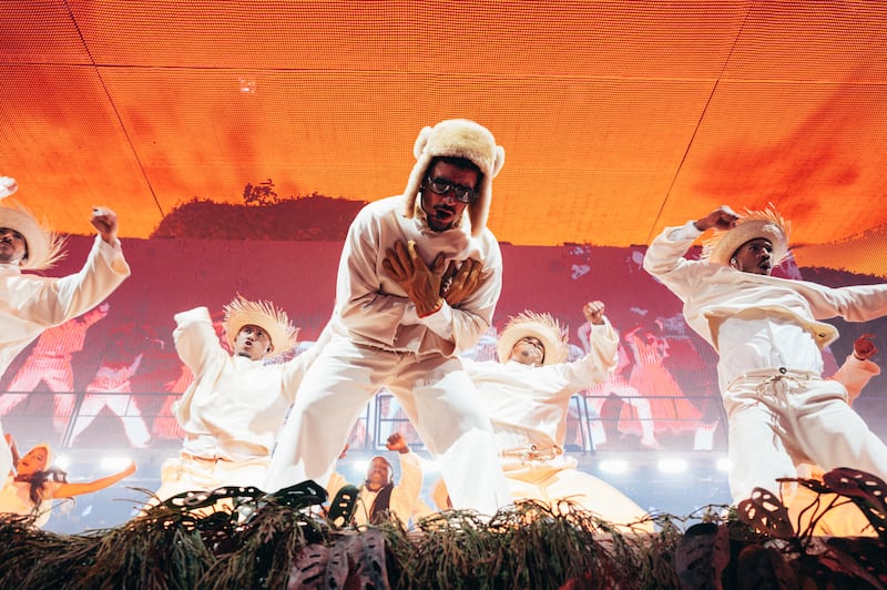 El exponente urbano realizará "Una Más" de la residencia "No me quiero ir de aquí" en Puerto Rico.