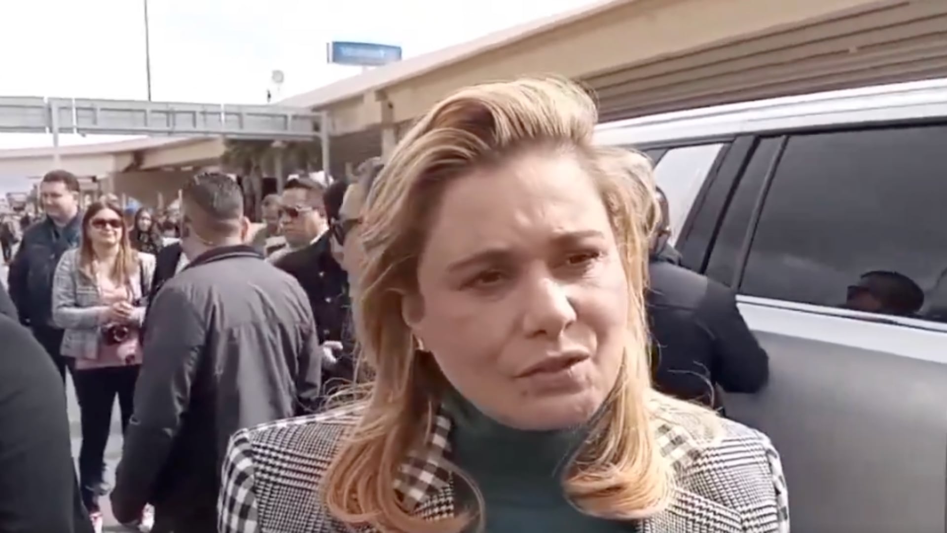 #PolíticaConfidencial: Maru Campos se sube al tour de Ayuso, selfies, discurso y tejido social
