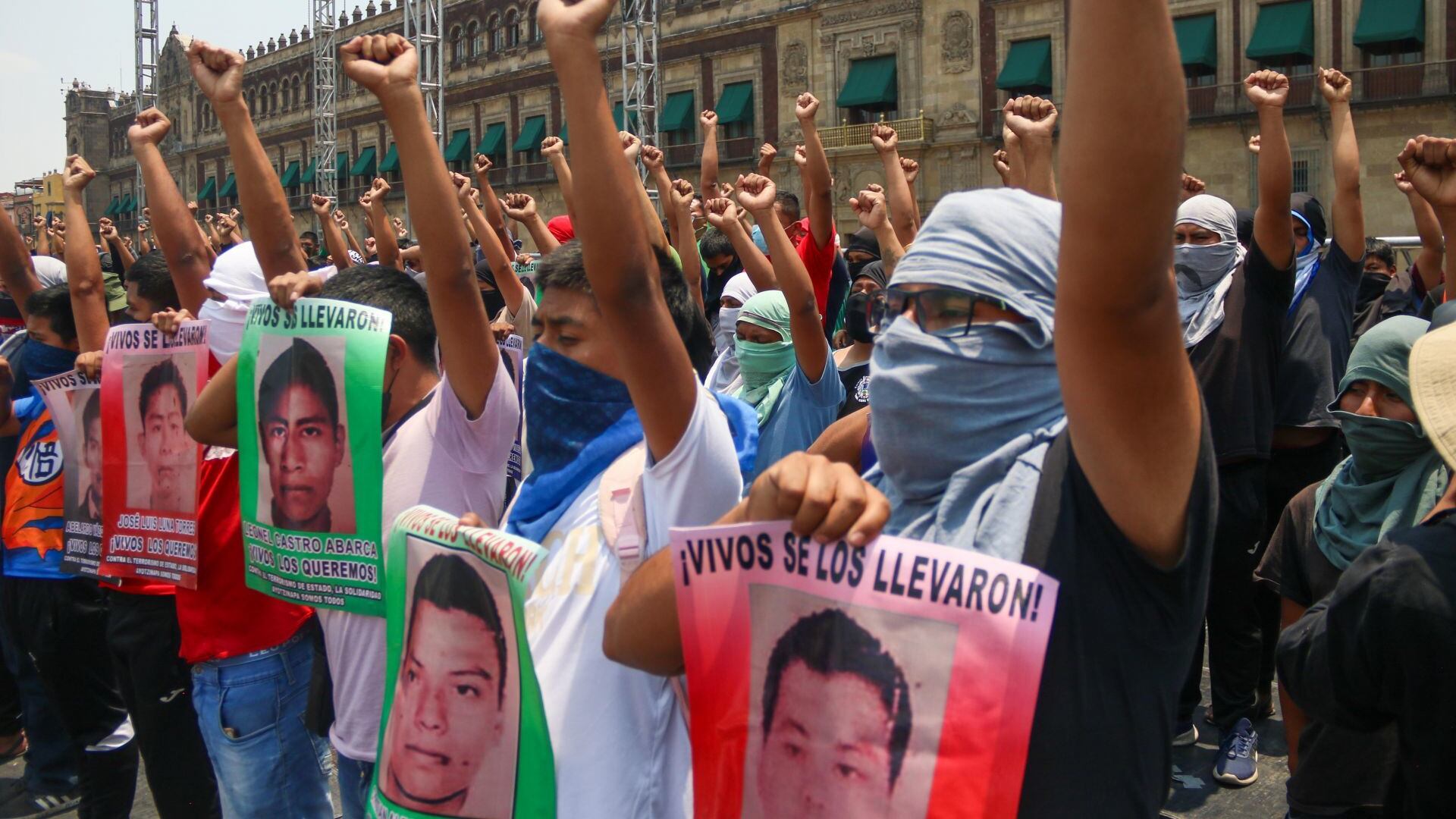 El encuentro entre los padres de los 43 y AMLO será después de las elecciones.