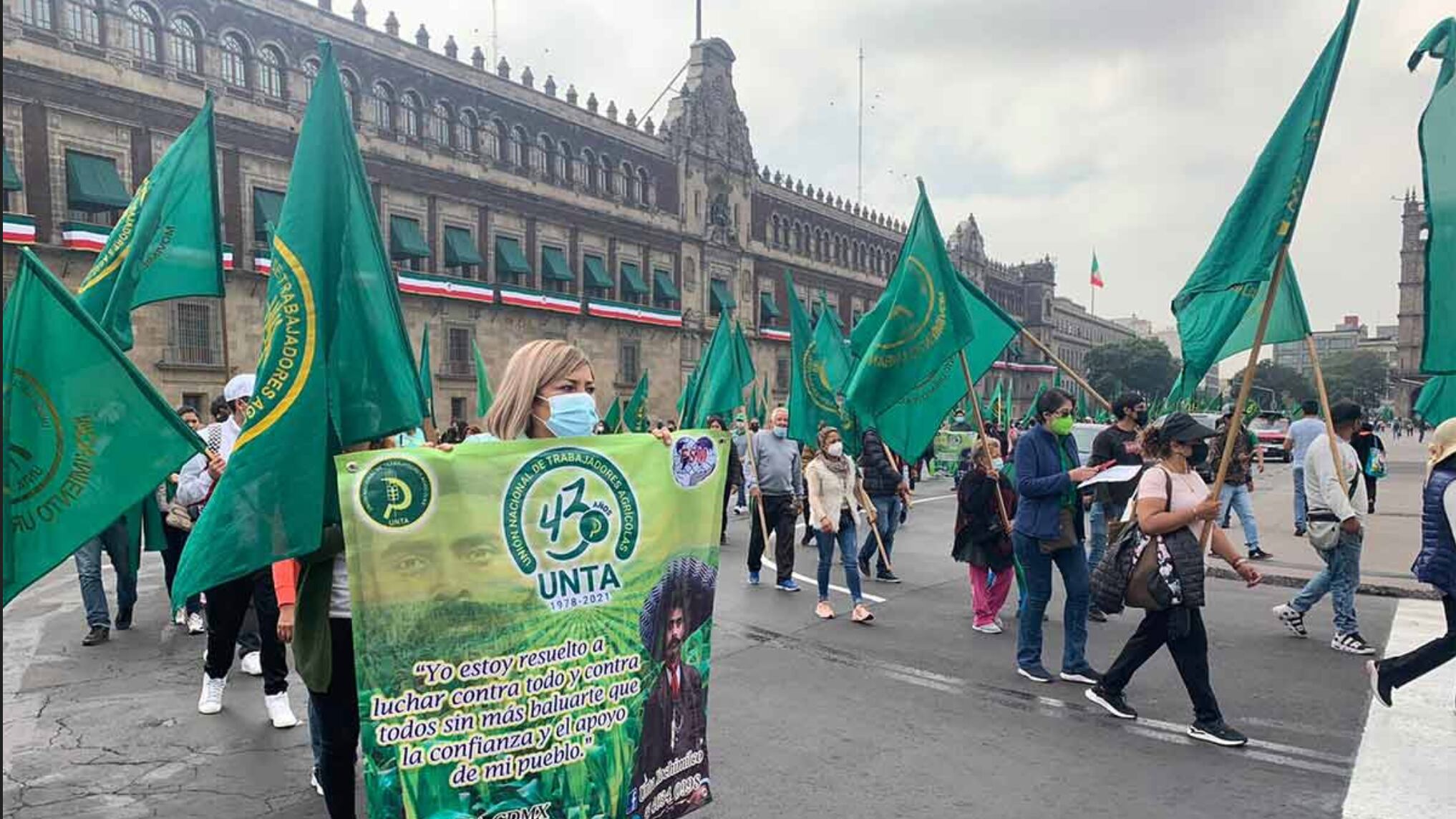 UNTA megamarcha en la CDMX