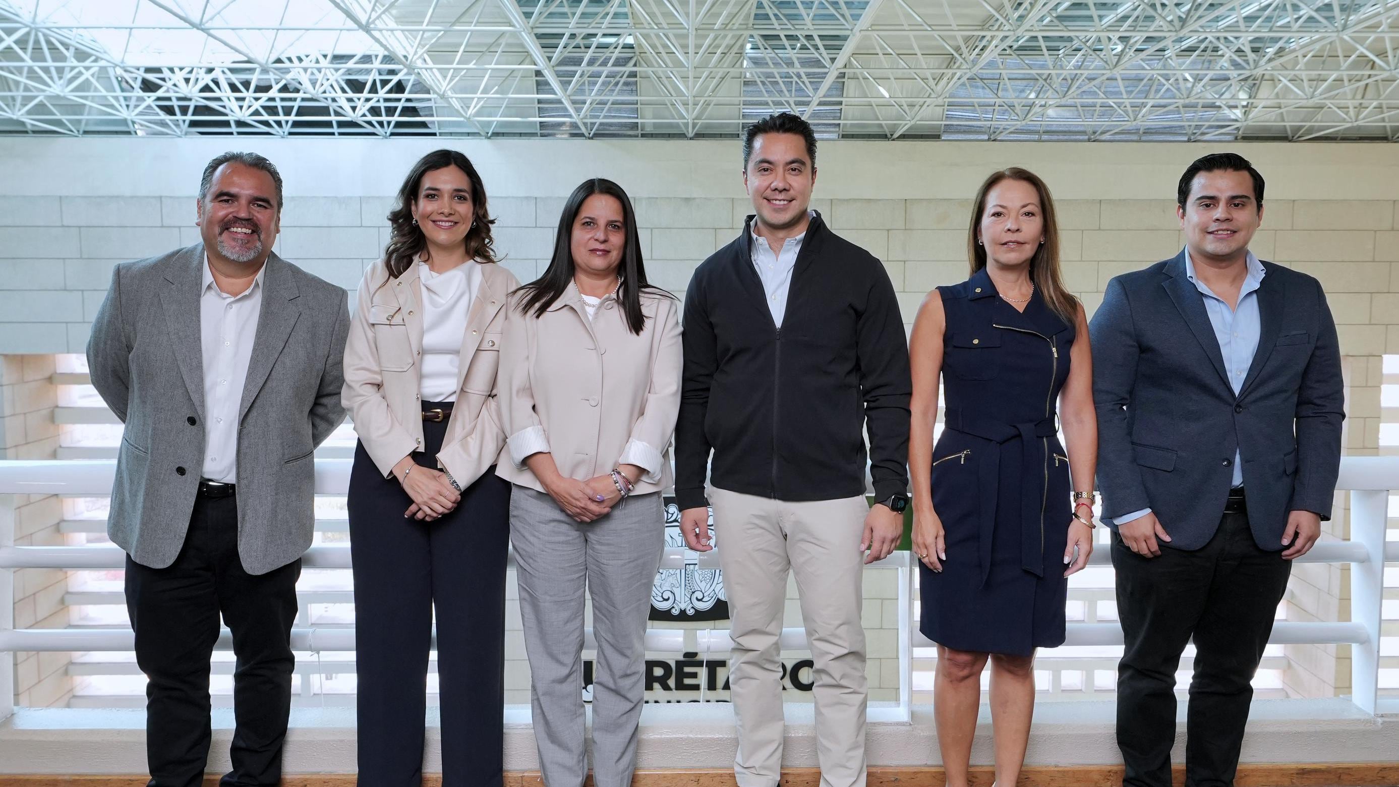 Felifer anuncia nuevos cambios en su gabinete