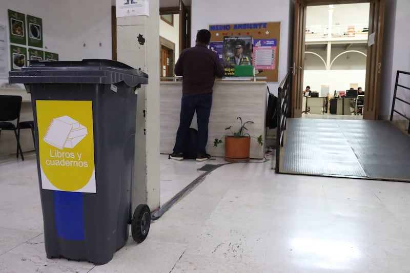 Un total de seis mil libros y 3.5 toneladas de papel fueron acopiados. CORTESÍA