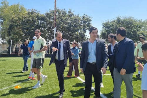 Figo, Casillas, Hierro, y otras leyendas del Real Madrid conviven con 100 niños en Zapopan