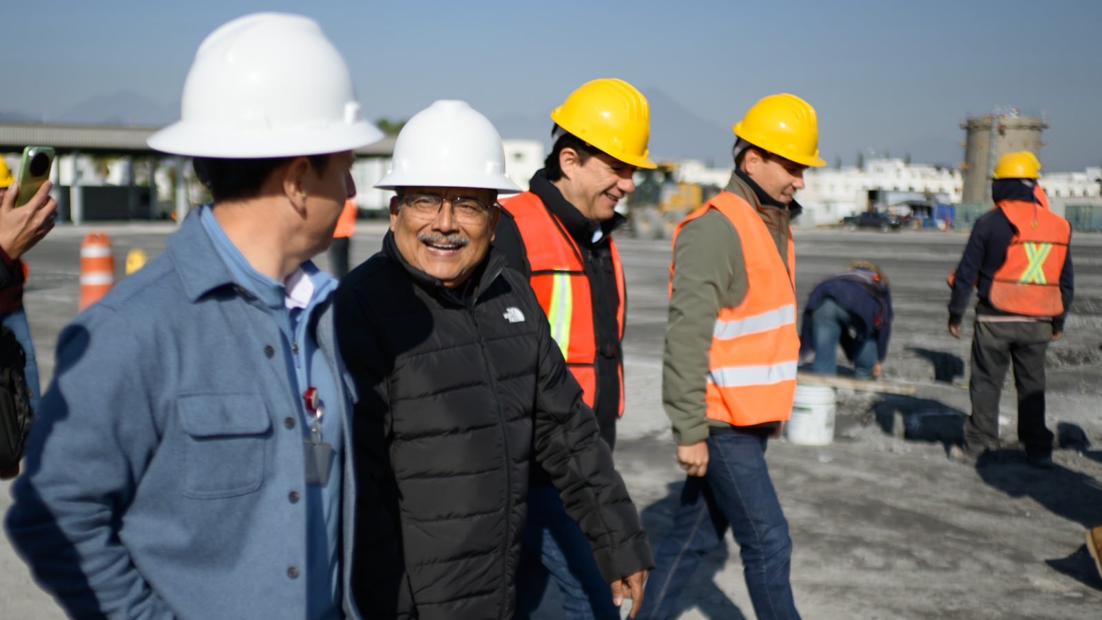 Andrés Mijes supervisó El avance de la obra que registra un 70%.