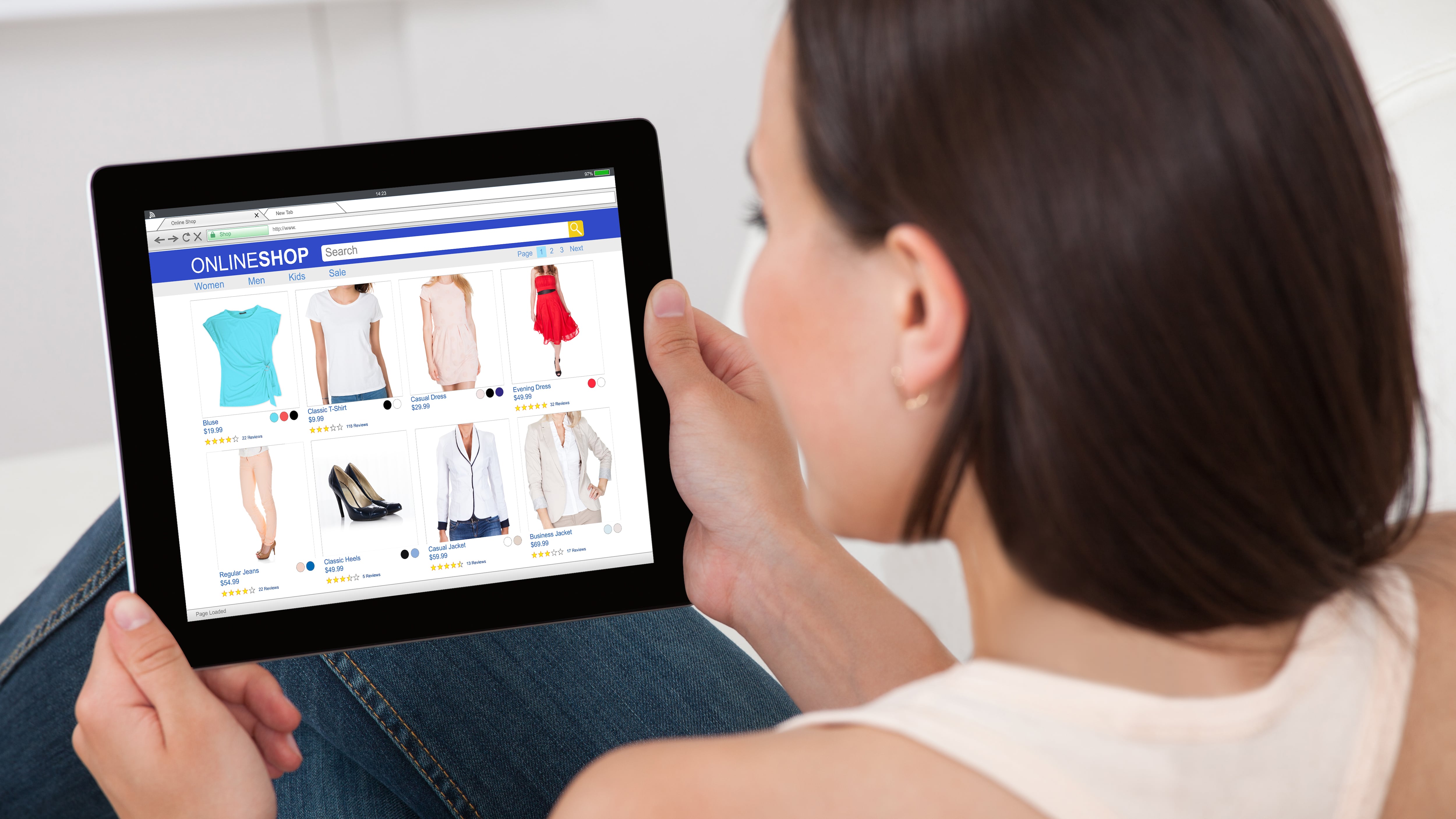 Liverpool, L’Oréal, Dyson, Coppel, Elektra y Adidas ofrecerán descuentos del 12 a l 19 de agosto, durante el HOT FASHION 2024.
