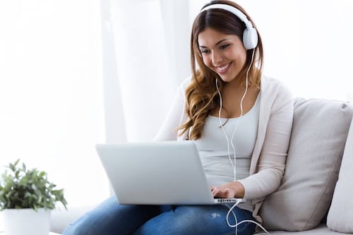 Playlists ideales para trabajar desde tu casa