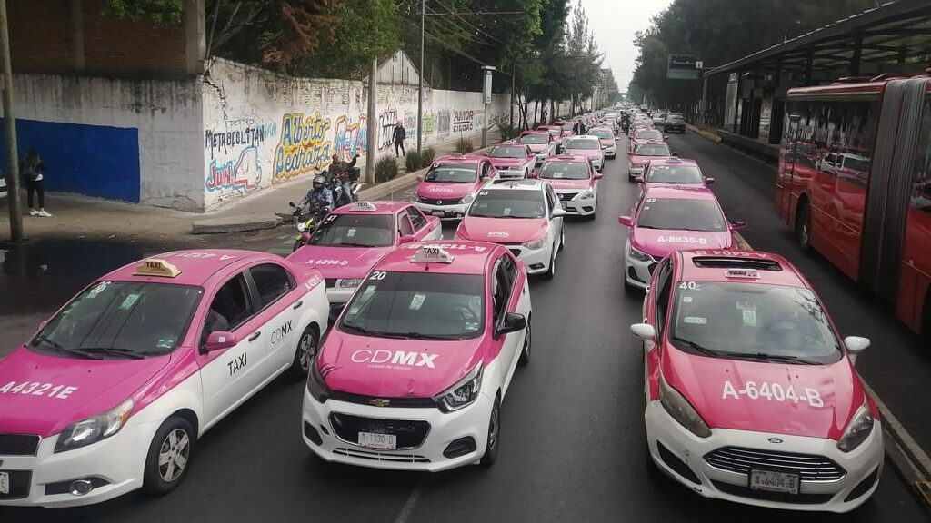 Protesta de taxistas en CDMX.