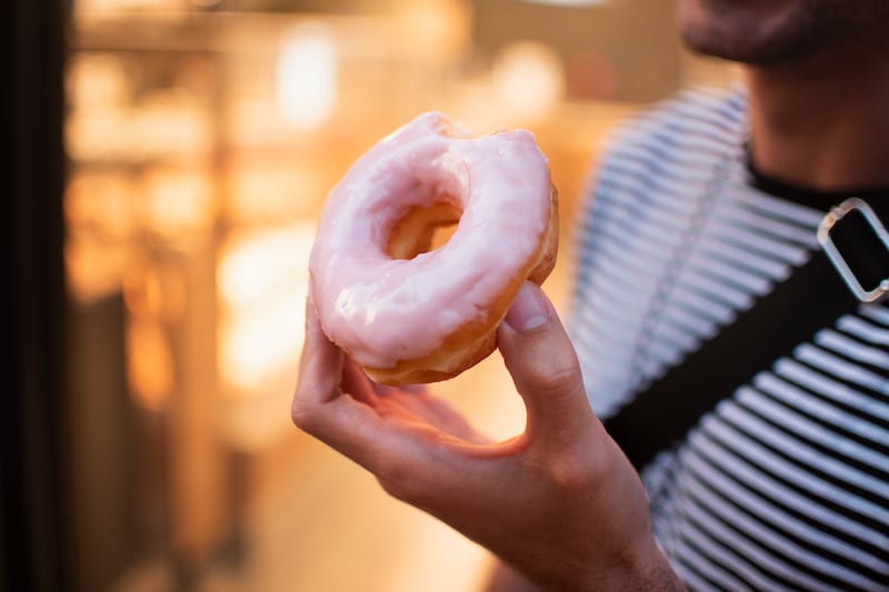 Lleva el espíritu navideño a tu paladar con estás donas edición especial