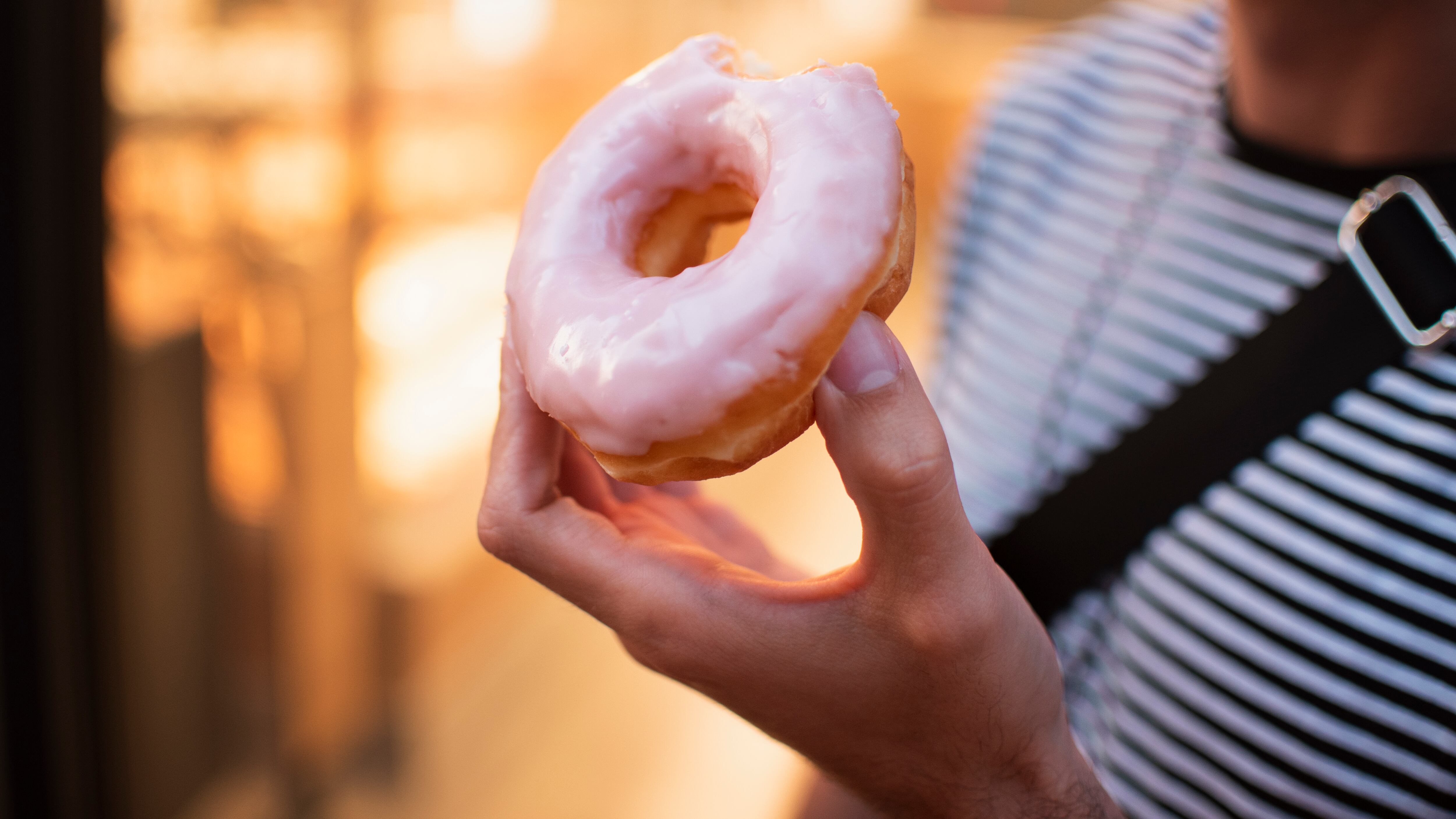 Lleva el espíritu navideño a tu paladar con estás donas edición especial