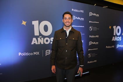 Político Mx celebra una década informando sobre la política de México.