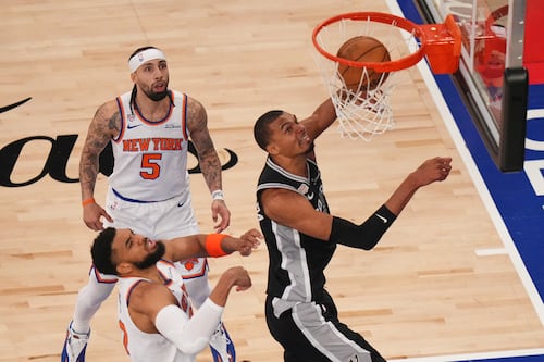 Knicks y Spurs se juegan la vida en el quinto juego de las Finales de NBA
