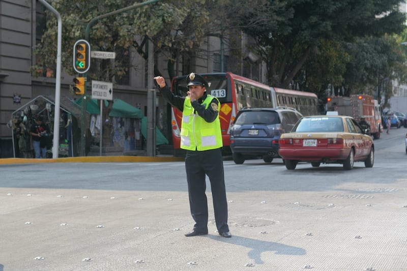 Hoy no Circula del viernes 16 de mayo 2025 en CDMX y Edomex