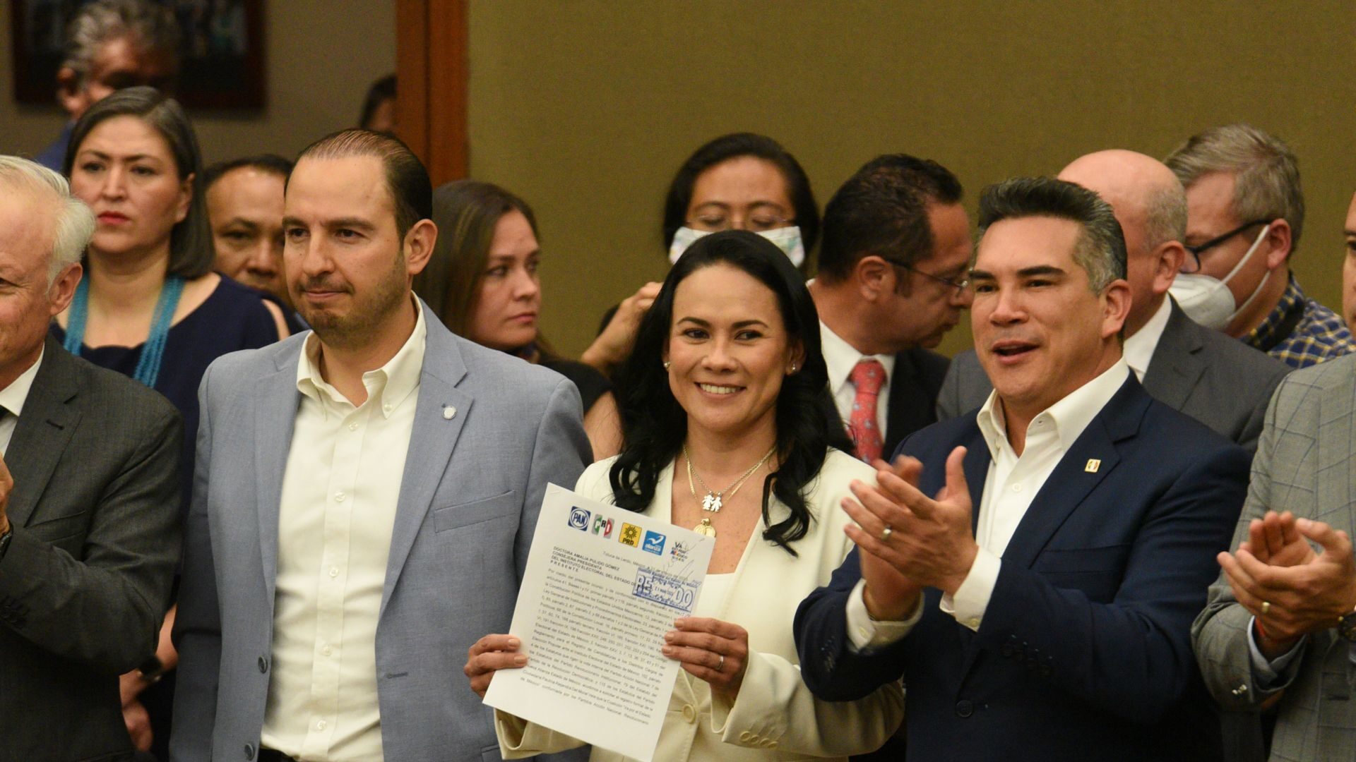 Alejandra del Moral registro oficial candidata al gobierno del Edomex