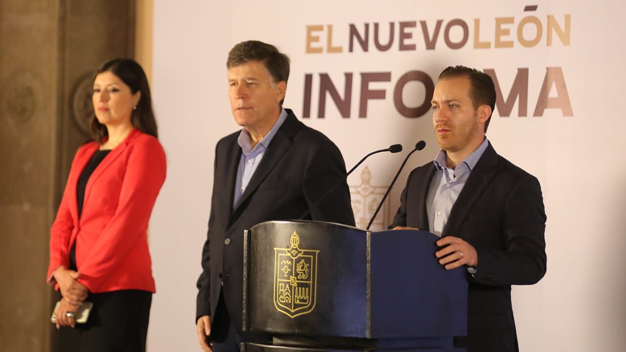 Durante el Nuevo León Informa se indicó que Pemex va contra los funcionarios estatales.