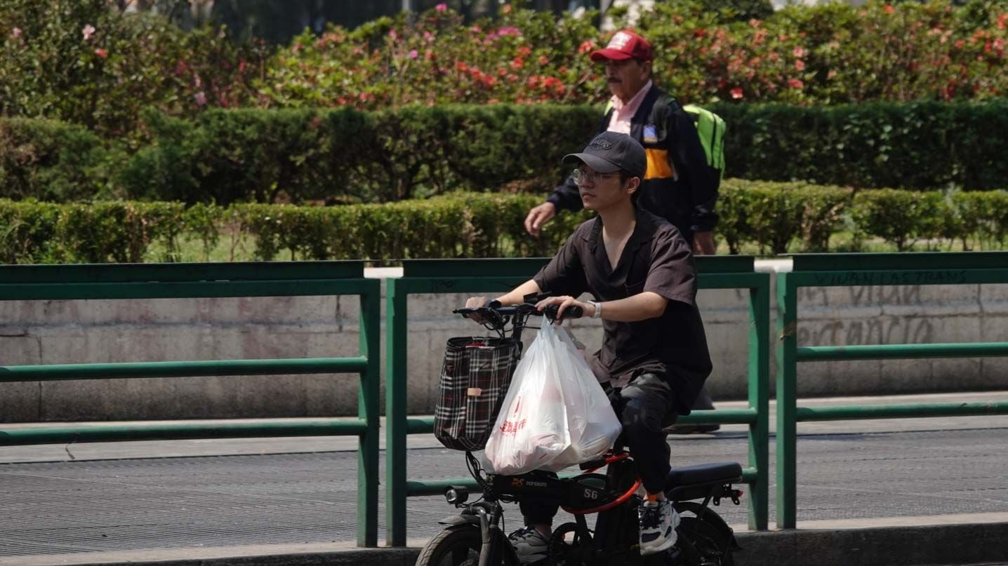 Toda motocicleta, mototaxi o similar que transite en las vías públicas del Estado se deberá encontrar en condiciones de funcionamiento mecánicas y técnicas satisfactorias.